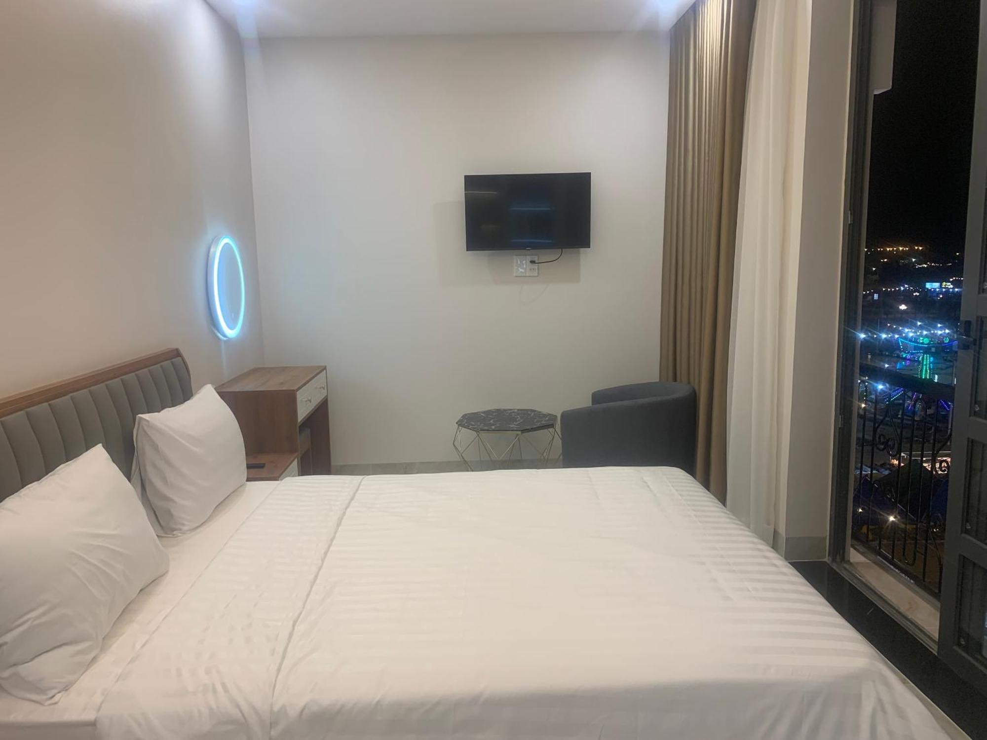 Ha Hung Panorama Hotel Hà Tiên Esterno foto