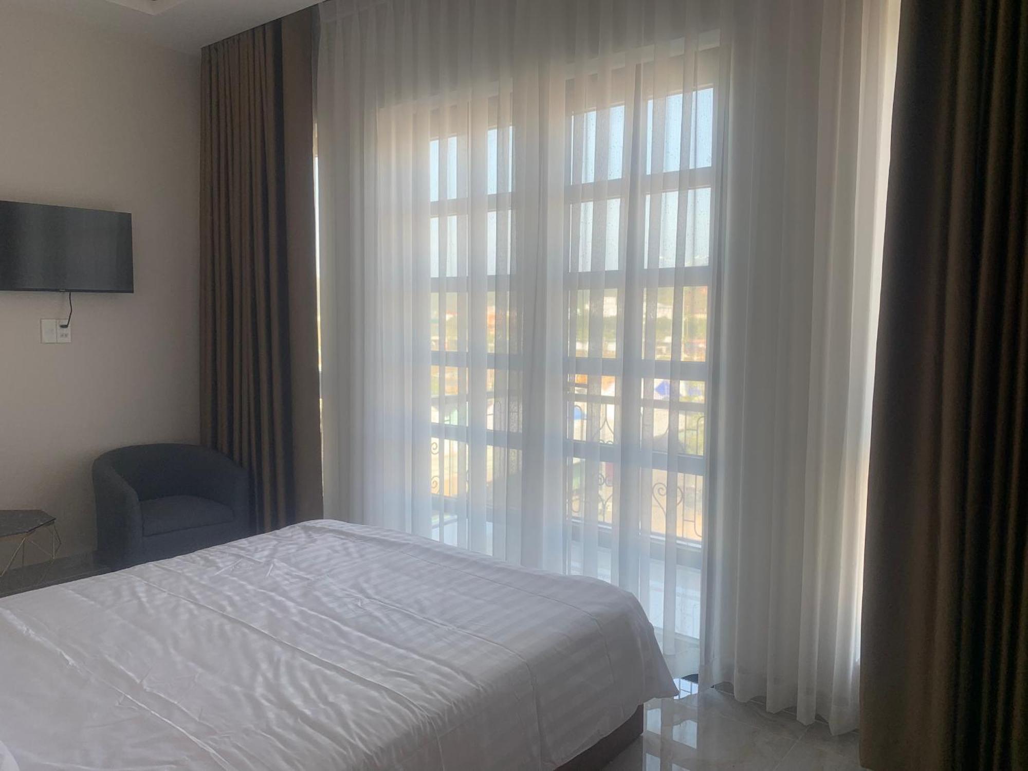 Ha Hung Panorama Hotel Hà Tiên Esterno foto