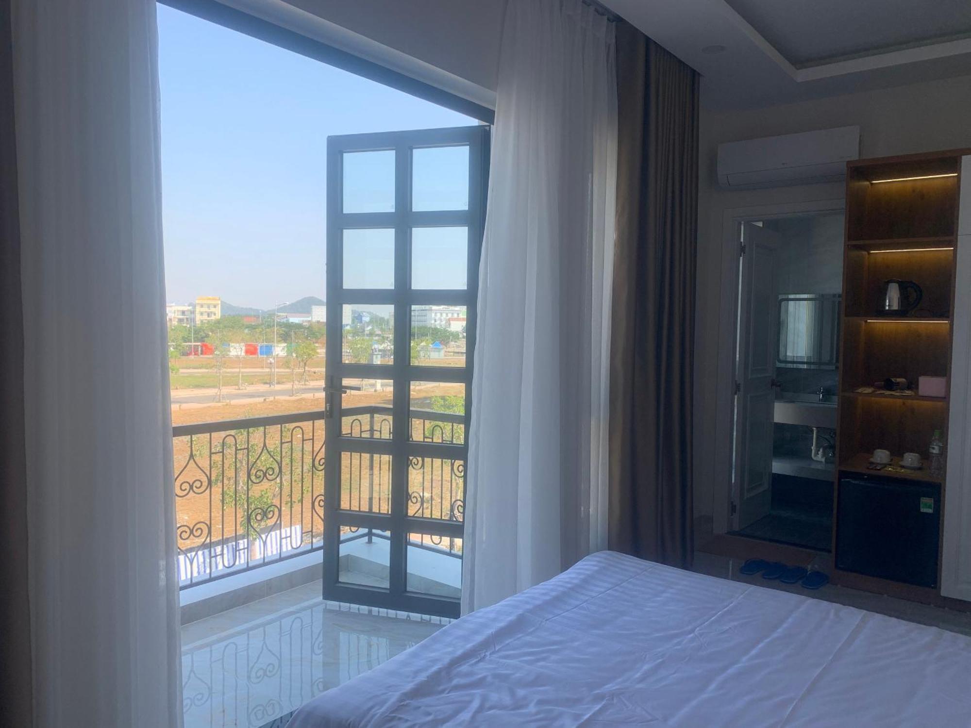 Ha Hung Panorama Hotel Hà Tiên Esterno foto